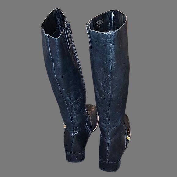 Vintage Etienne Aigner Idaho Boots - Picture 3 of 9